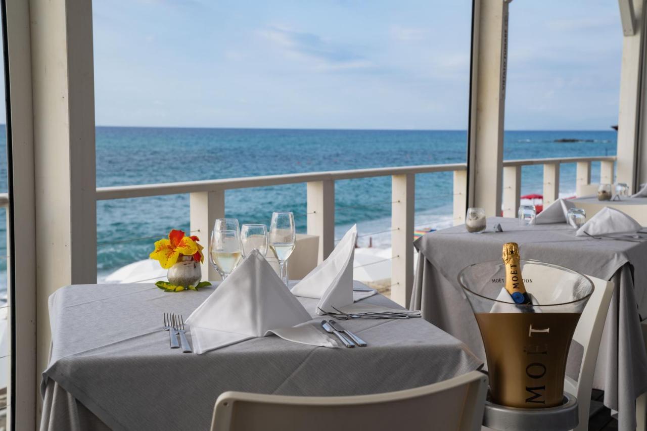 Sentido Michelizia Tropea Resort Екстериор снимка